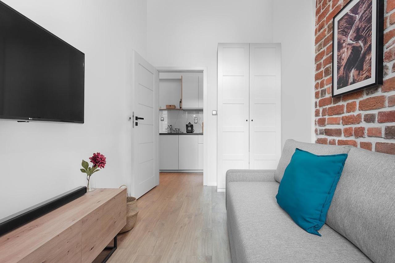 Right In The Heart Of Wroclaw Apartment Exterior foto