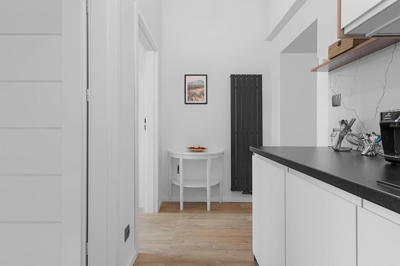 Right In The Heart Of Wroclaw Apartment Exterior foto